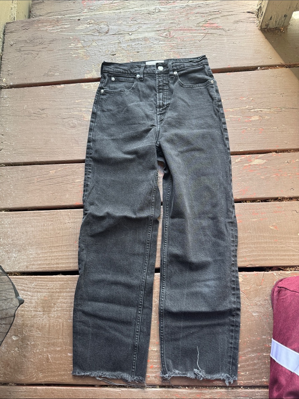 Everlane High-Rise Straight-Leg Jeans in Black